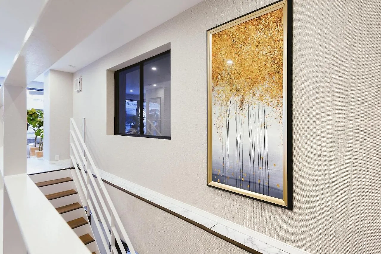 ****  Cherry Blooming Tokyo- All Suite Boutique Hotel 东京伊樱里-中央区全套房艺术酒店 Japonsko