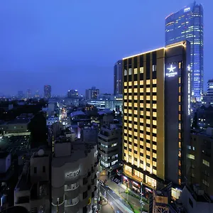 מלון Candeo Roppongi