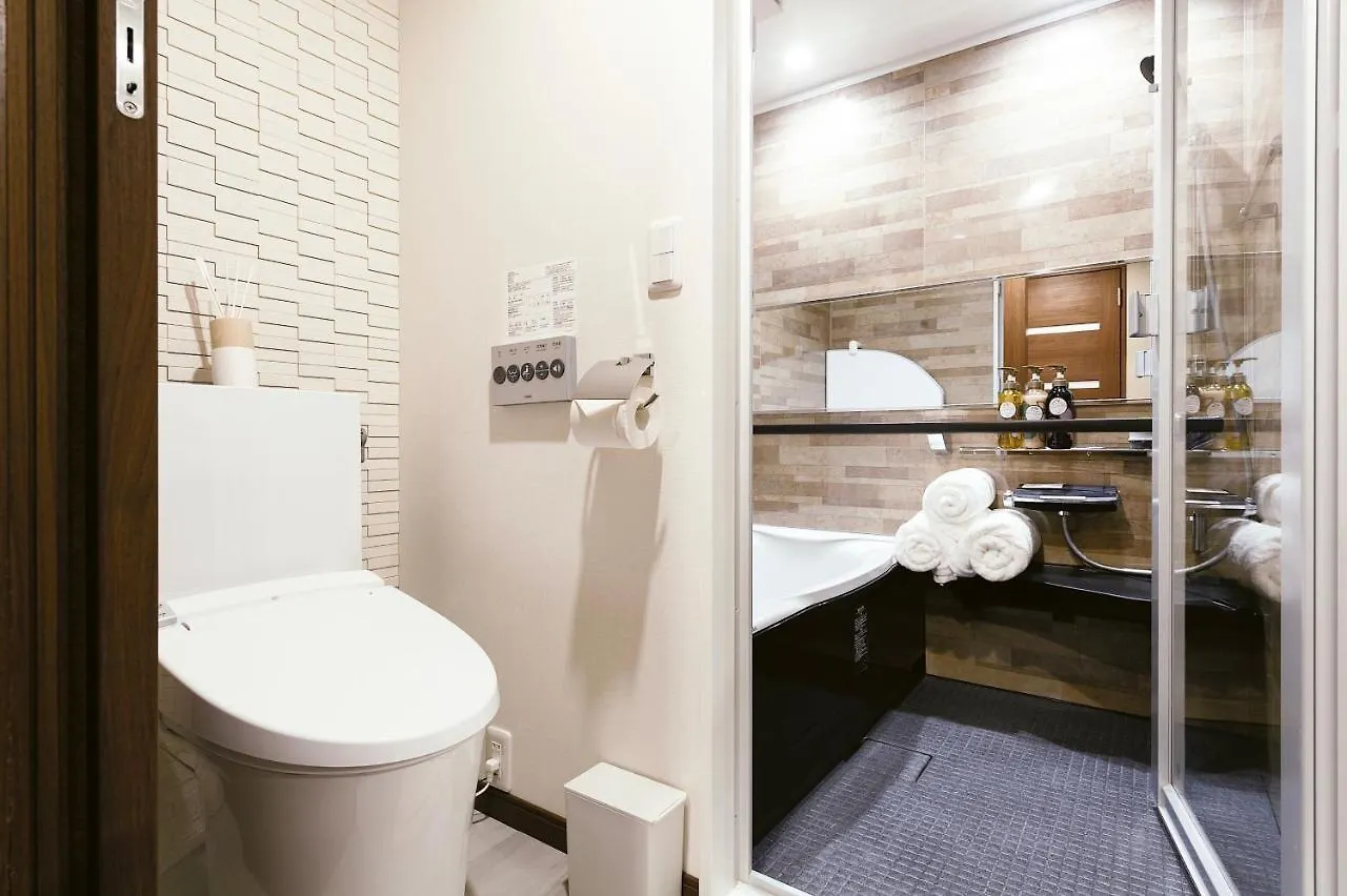 Cherry Blooming Tokyo- All Suite Boutique Hotel 东京伊樱里-中央区全套房艺术酒店