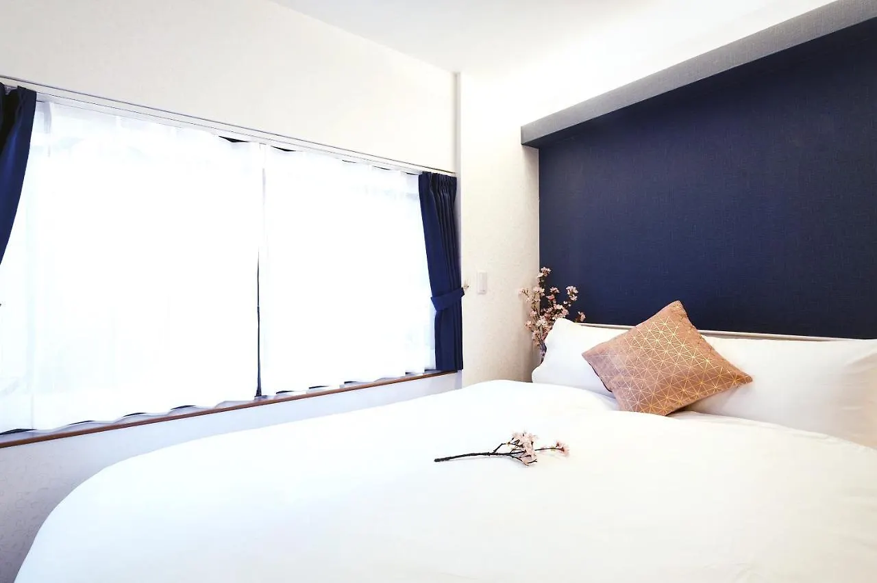 Cherry Blooming Tokyo- All Suite Boutique Hotel 东京伊樱里-中央区全套房艺术酒店 4*, Tokyo